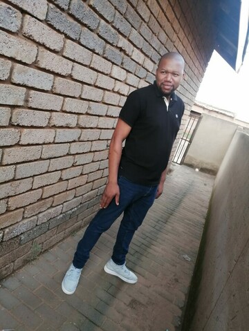 Singinator, 31 Johannesburg South, Gauteng, South Africa