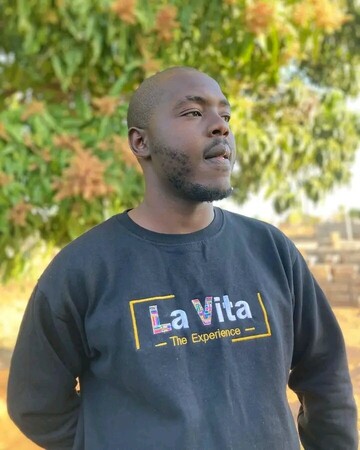 Khutso5, 34 Pretoria, Gauteng, South Africa