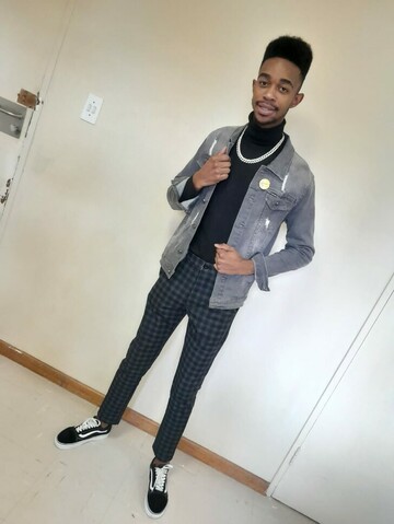 Teesow Hawt, 22 Soshanguve, Gauteng, South Africa