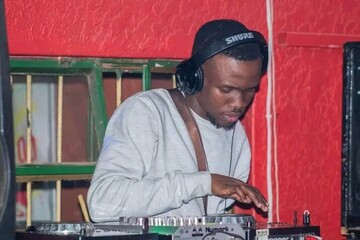 Fezy203, 25 Kimberley, Northern Cape, South Africa