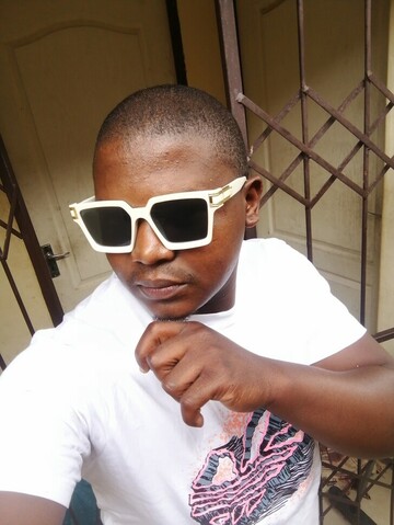 Lk Maverick, 32 Durban, KwaZulu-Natal, South Africa