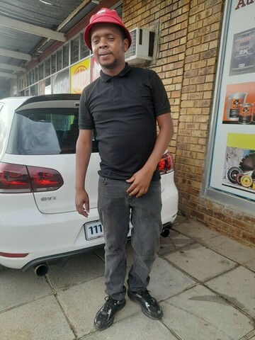 Calvin327, 34 Klerksdorp, North West, South Africa