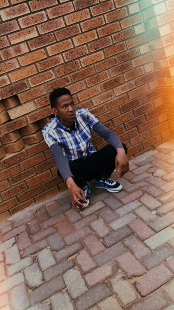 Tweezy, 31 Soweto, Gauteng, South Africa