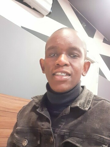 @Mkeh, 27 Durban, KwaZulu-Natal, South Africa
