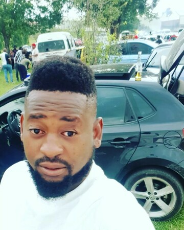 Kuski, 34 Johannesburg, Gauteng, South Africa