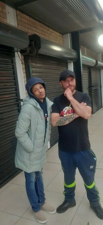 DylanZ, 42 Midrand, Gauteng, South Africa