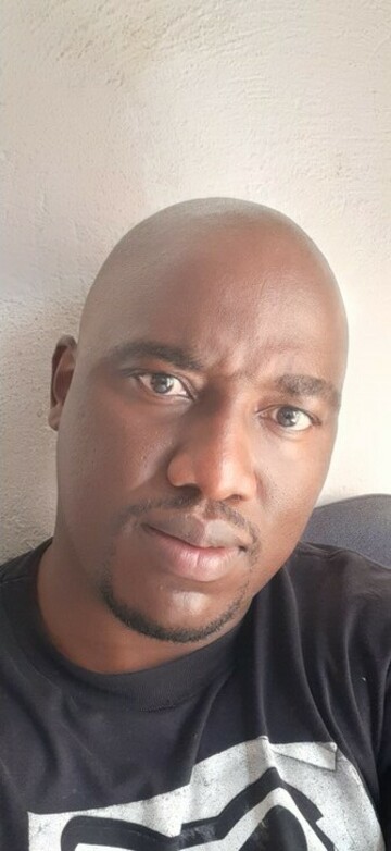 Kelvin306, 42 Johannesburg, Gauteng, South Africa