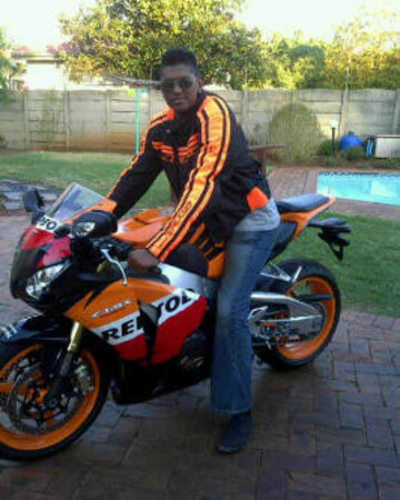 bozzie, 38 Kempton Park, Gauteng, South Africa