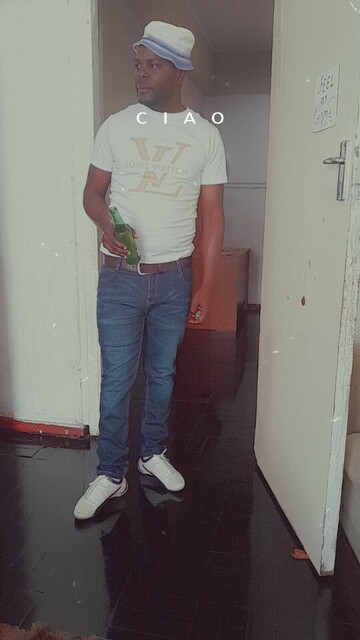 Nhlasto, 35 Johannesburg, Gauteng, South Africa