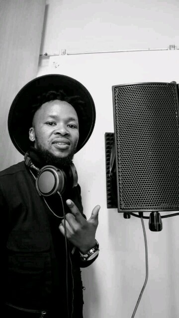 Vuyo363, 32 Springs, Gauteng, South Africa