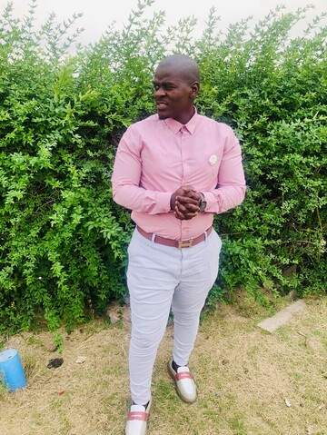 Mr Royal, 29 Inchanga, KwaZulu-Natal, South Africa