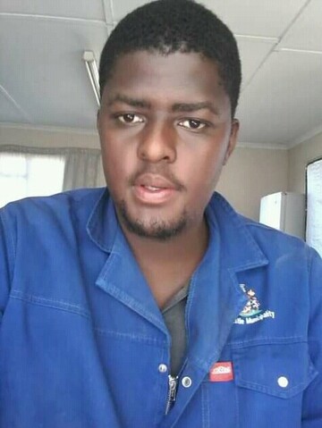 Mondli122, 35 Newcastle, KwaZulu-Natal, South Africa