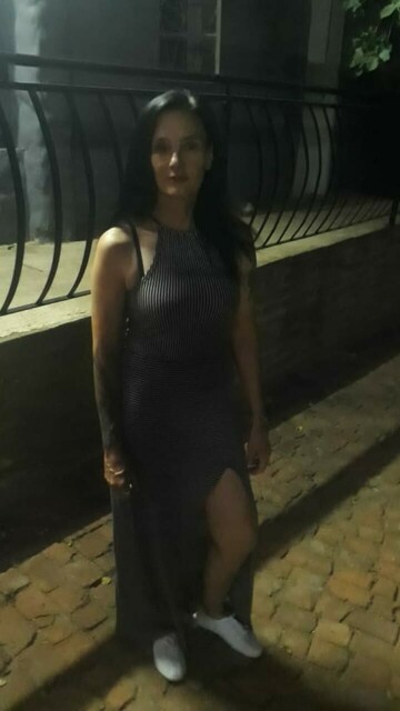gesiggie, 51 Hartbeespoort, North West, South Africa