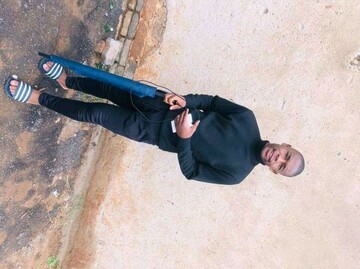 Clean boy, 23 Tembisa, Gauteng, South Africa