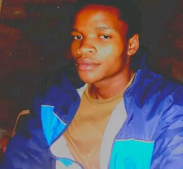 Bhutt Ben, 24 Mafikeng, North West, South Africa