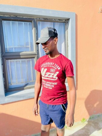 Andy, 35 Hermanus, Western Cape, South Africa