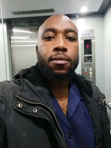 Zuss, 33 Johannesburg, Gauteng, South Africa
