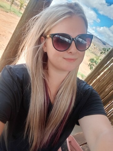 Liane, 26 Cape Town, Western Cape, South Africa