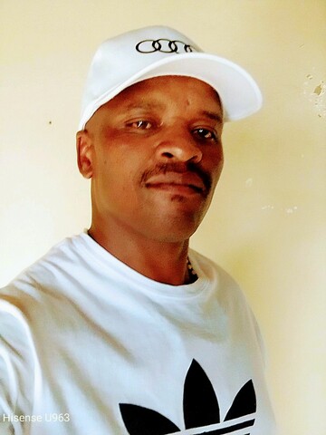 Njenjesi, 41 Thokoza, Gauteng, South Africa