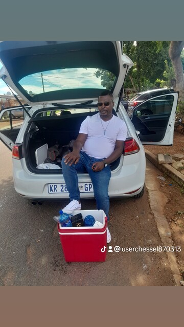 Mhlongo175, 38 Katlehong, Gauteng, South Africa