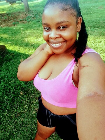 Dodoe23, 25 Hekpoort, Gauteng, South Africa