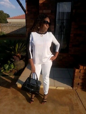 Lilly332, 58 Soweto, Gauteng, South Africa