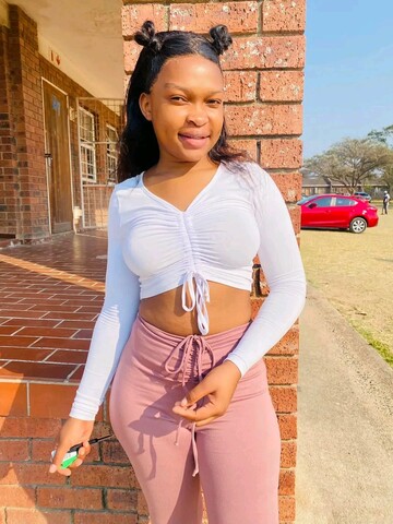 Luli, 27 Soweto, Gauteng, South Africa