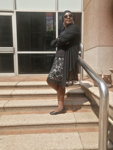 Linda, 45 Johannesburg, Gauteng, South Africa