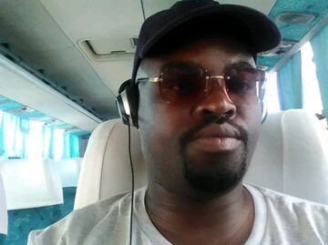 Mulalo-Slow, 40 Tembisa, Gauteng, South Africa