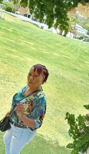 Cilla, 44 Grabouw, Western Cape, South Africa