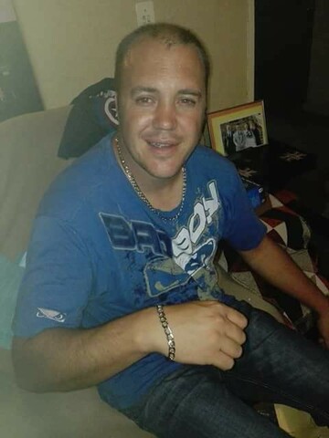Gebrokeou, 44 Brits, North West, South Africa