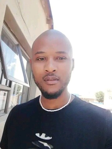 Stanley, 31 Soweto, Gauteng, South Africa
