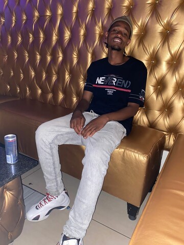 Juju12280, 27 Johannesburg South, Gauteng, South Africa