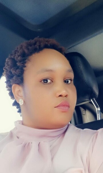 minenhle, 32 Sandton, Gauteng, South Africa