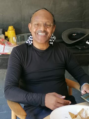 Plumplover, 67 Cape Town, Western Cape, South Africa