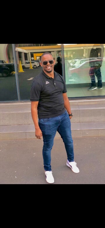 hunk man2, 37 Empangeni, KwaZulu-Natal, South Africa