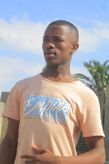 Johnny, 22 Mthatha, Eastern Cape, South Africa