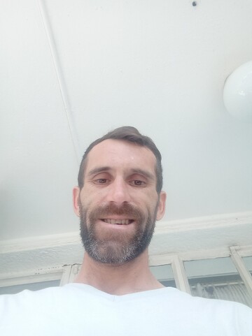 Yster, 32 Bellville, Western Cape, South Africa