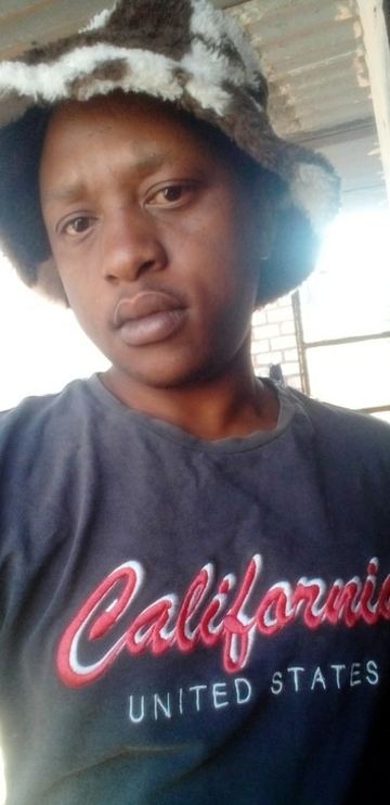 Tayto, 28 Brakpan, Gauteng, South Africa
