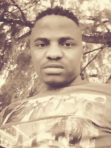 lunga, 38 Randburg, Gauteng, South Africa