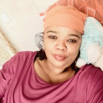 Tamie, 59 Cape Town, Western Cape, South Africa
