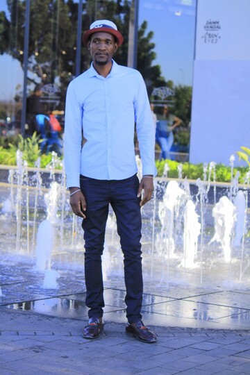makhuvha tovhofigo, 40 Rustenburg, North West, South Africa