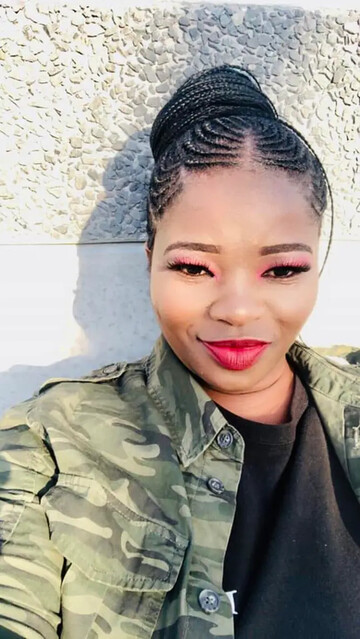 Shaane, 37 Cape Town, Western Cape, South Africa