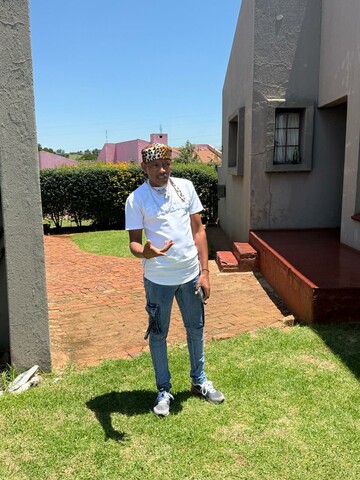 Moeketsi, 38 Pretoria, Gauteng, South Africa