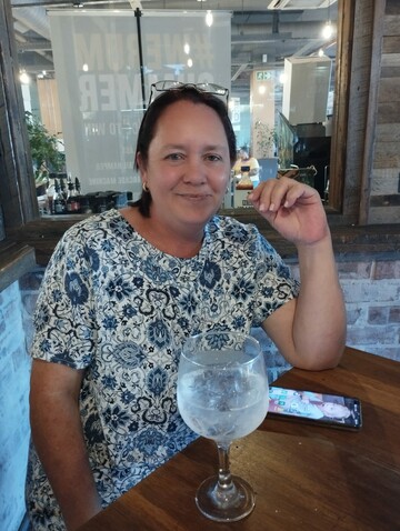 Nienie, 48 Cape Town, Western Cape, South Africa