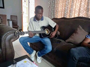 Gift162, 40 Rustenburg, North West, South Africa