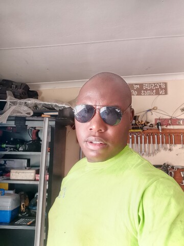 Mj100, 34 Germiston, Gauteng, South Africa