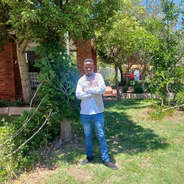 Useko, 27 Boksburg, Gauteng, South Africa
