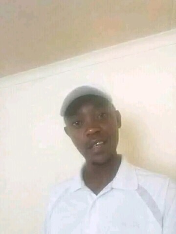 Bobzen, 38 Vosloorus, Gauteng, South Africa