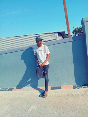 Lwazi323, 28 Cape Town, Western Cape, South Africa